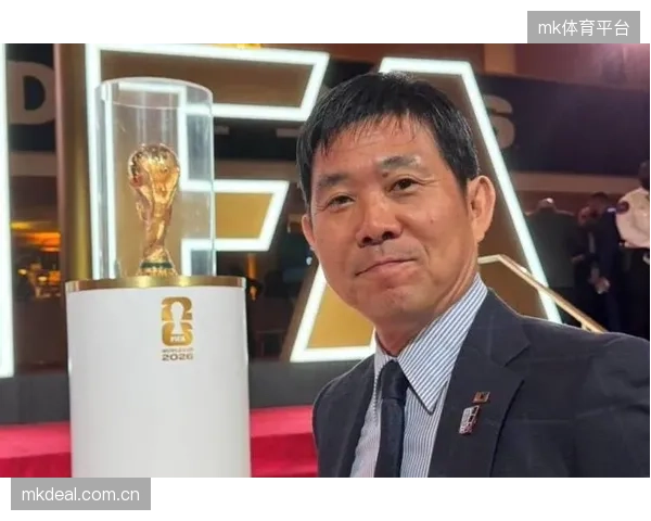 日本世界杯小组赛遭遇荷兰瑞典，出线形势严峻考验森保一智慧。